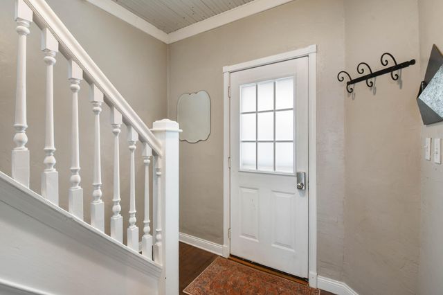 451 16th Avenue S, Fargo, ND 58103