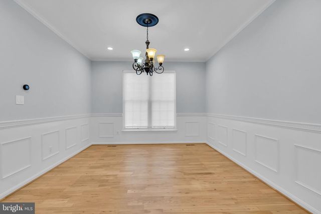 43553 DEMPSEY LN, Chantilly, VA 20152