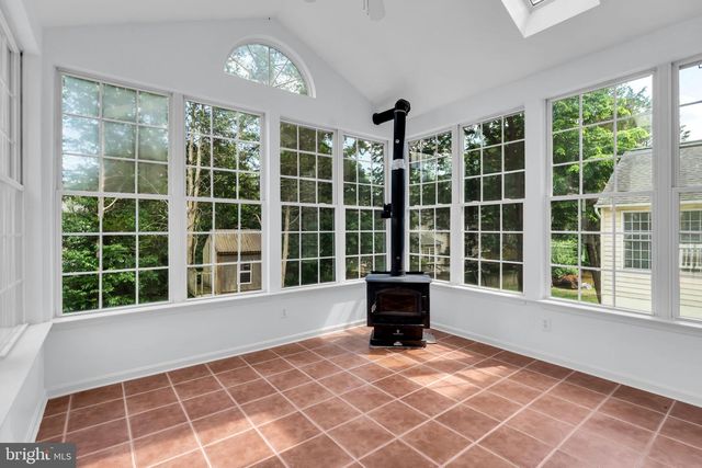 43553 DEMPSEY LN, Chantilly, VA 20152