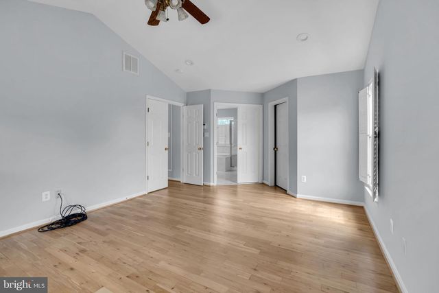 43553 DEMPSEY LN, Chantilly, VA 20152