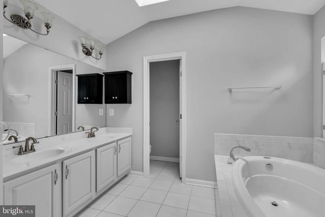 43553 DEMPSEY LN, Chantilly, VA 20152