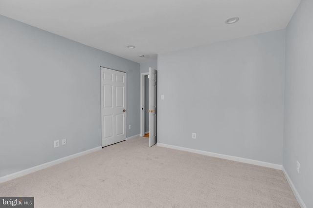 43553 DEMPSEY LN, Chantilly, VA 20152