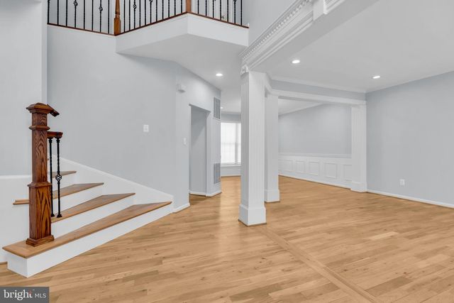 43553 DEMPSEY LN, Chantilly, VA 20152