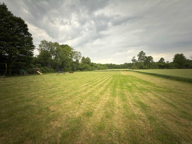 8195 Jordan Road, Yale, MI 48097