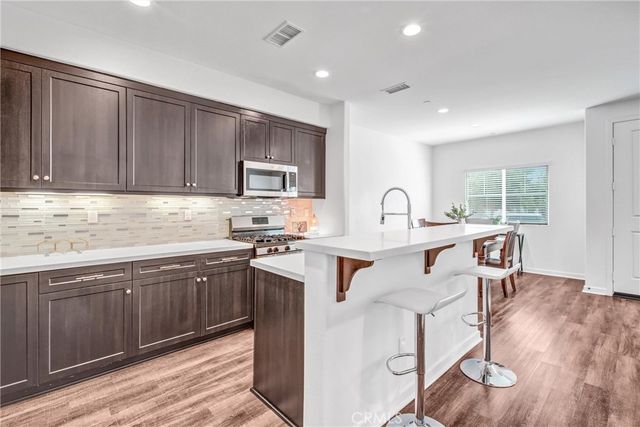 15164 W Rachel, San Fernando, CA 91345