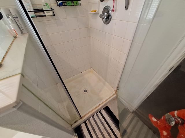 422 Barren Oak Lane, Crosby, TX 77532