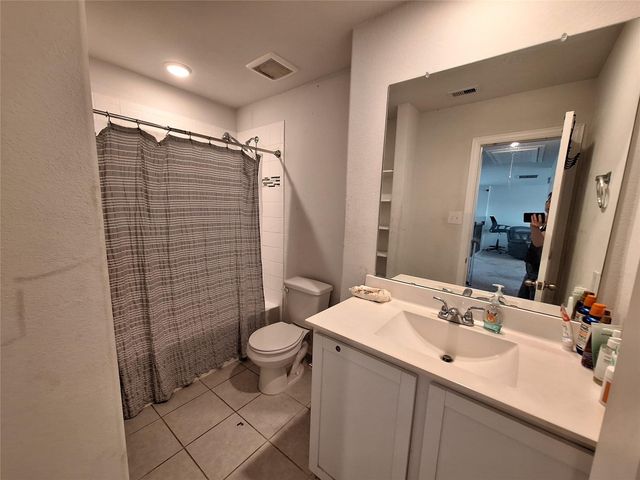 422 Barren Oak Lane, Crosby, TX 77532