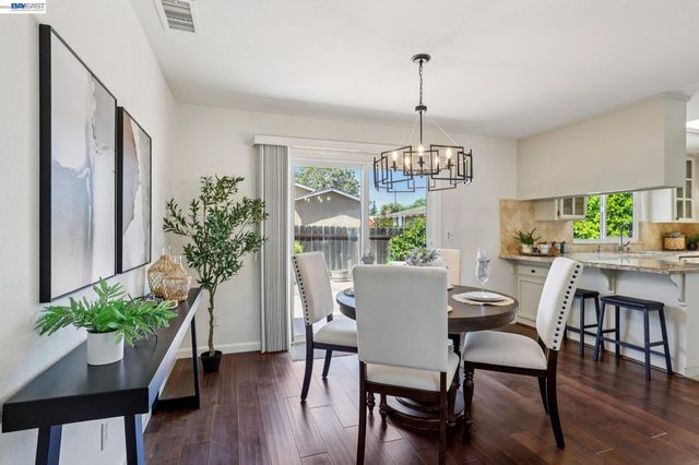 1113 Tokay Cmn, Livermore, CA 94550