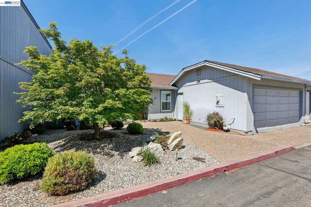1113 Tokay Cmn, Livermore, CA 94550
