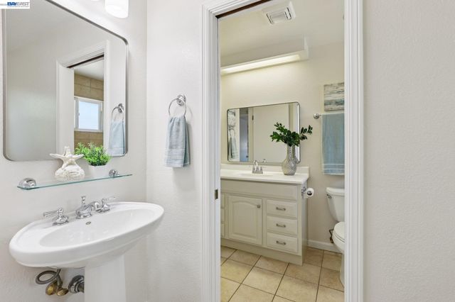 1113 Tokay Cmn, Livermore, CA 94550