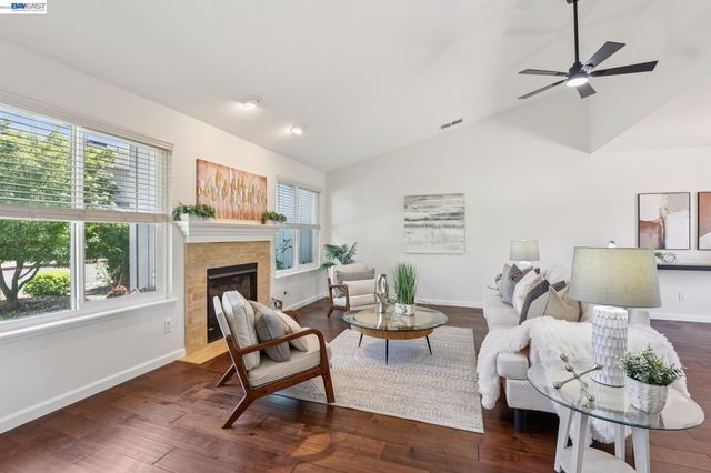 1113 Tokay Cmn, Livermore, CA 94550