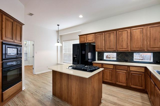 12409 CENTRAL PARK DR, Austin, TX 78732