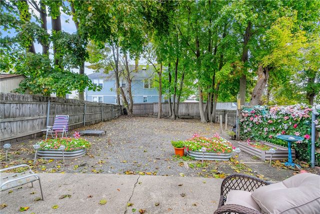 81 Pomona Avenue, Providence, RI 02908