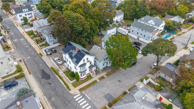 81 Pomona Avenue, Providence, RI 02908