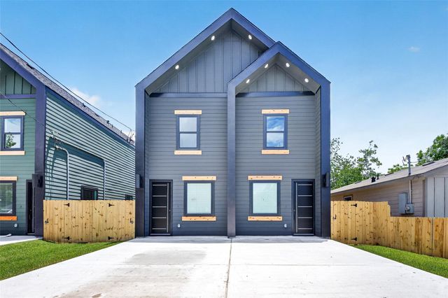 7836 Nashville St Unit B Street, Houston, TX 77028