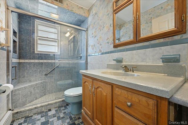 26 Terrace Avenue, Floral Park, NY 11001