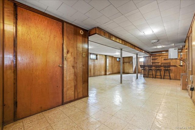 26 Terrace Avenue, Floral Park, NY 11001