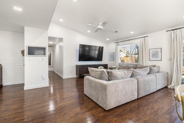 18920 Nugget Way, Plymouth, CA 95669