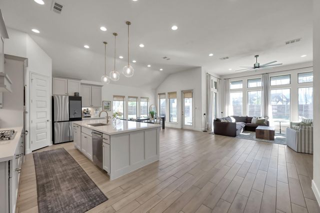 17801 Parnassum Path, Conroe, TX 77302