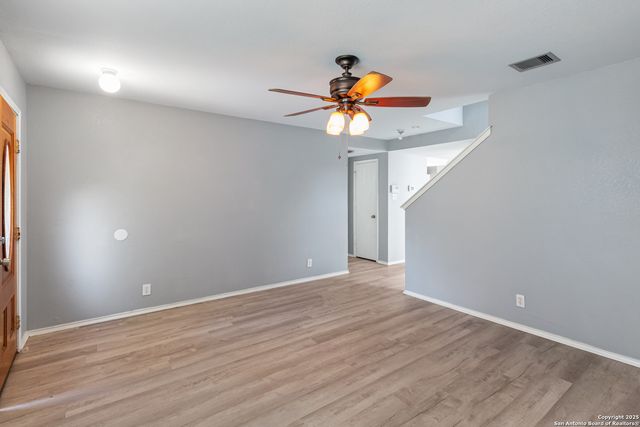 7702 Mesquite Farm, San Antonio, TX 78239