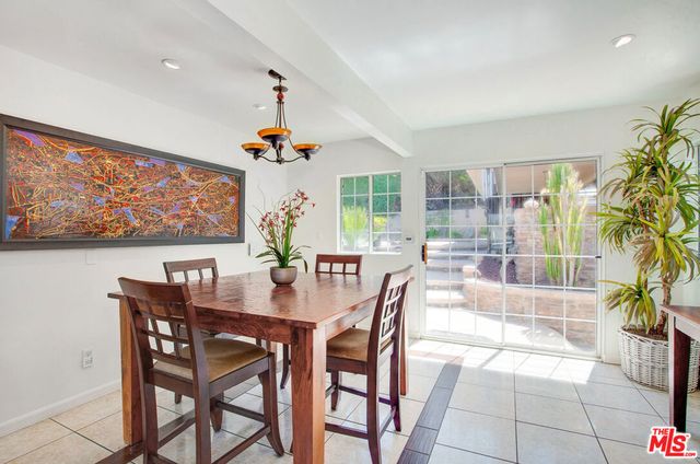 7724 Shady Cove Avenue, Burbank, CA 91504
