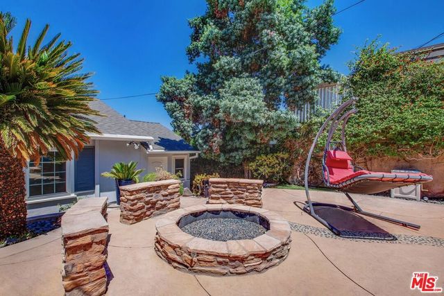 7724 Shady Cove Avenue, Burbank, CA 91504