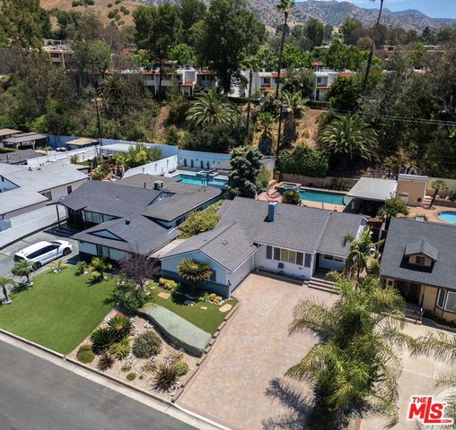 7724 Shady Cove Avenue, Burbank, CA 91504