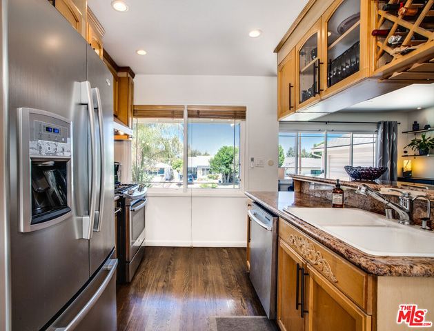 7724 Shady Cove Avenue, Burbank, CA 91504