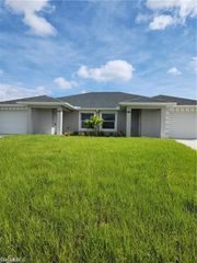 4540 20th ST SW, Lehigh Acres, FL 33973