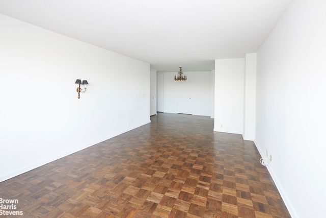 2400 Johnson Ave Apt 1K, New York City, NY 10463