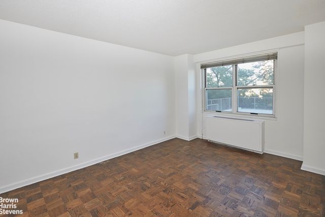 2400 Johnson Ave Apt 1K, New York City, NY 10463