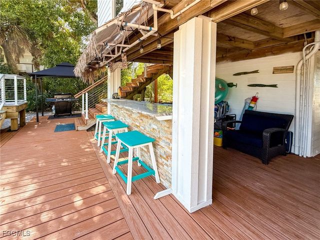 543 Gulf LN, Upper Captiva, FL 33924