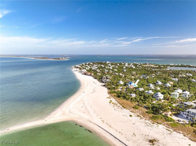 543 Gulf LN, Upper Captiva, FL 33924