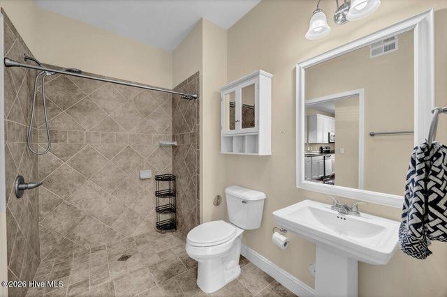 119 Covil Avenue Unit 103, Wilmington, NC 28403