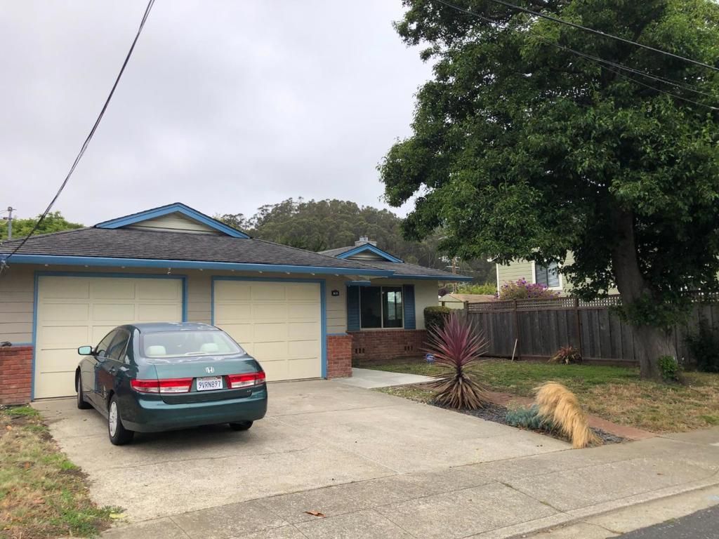 Image 2 of property listing at Address unavailable.
