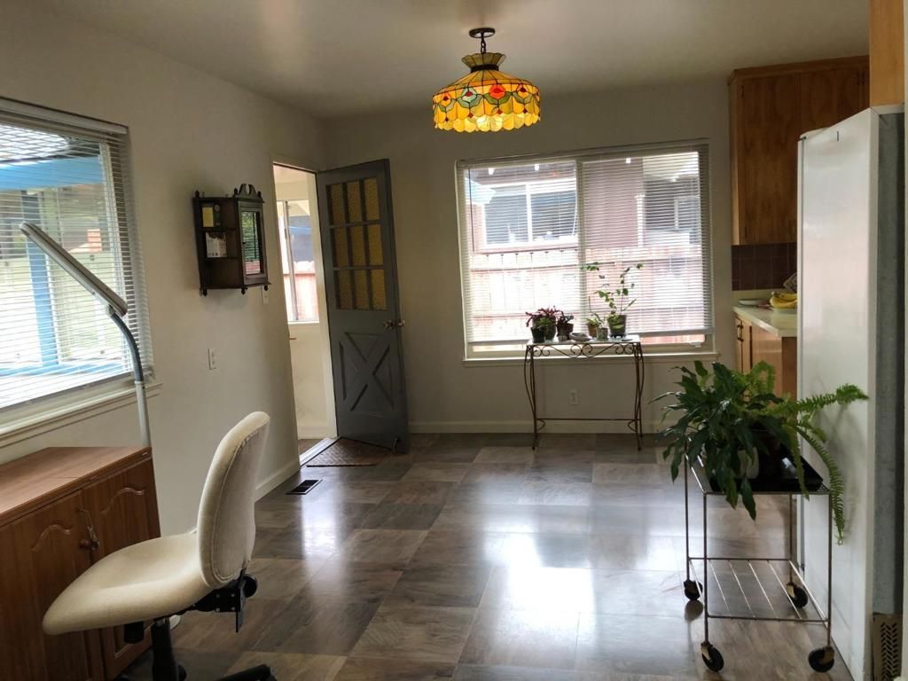 Image 20 of property listing at Address unavailable.