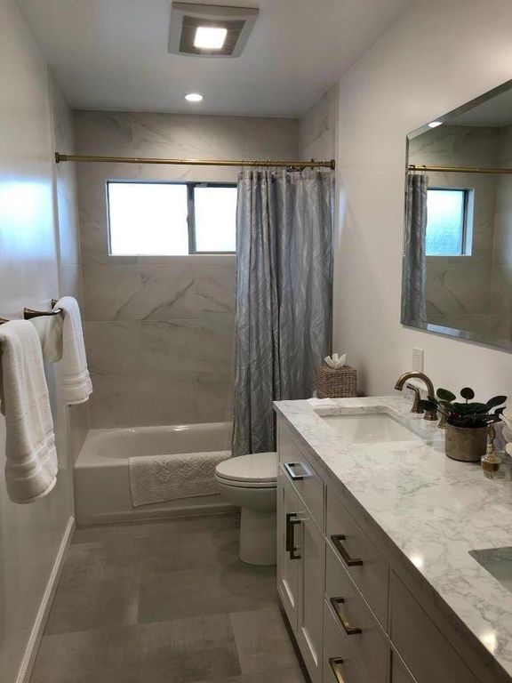 Image 26 of property listing at Address unavailable.