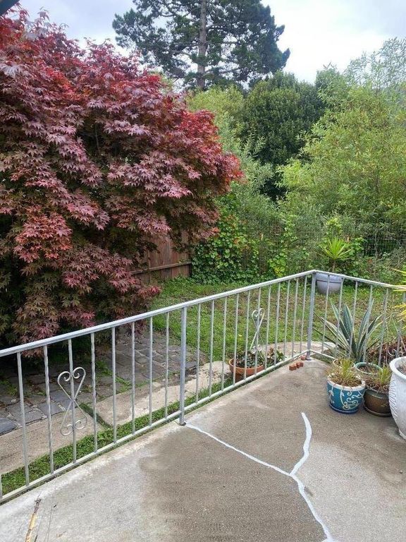 Image 34 of property listing at Address unavailable.