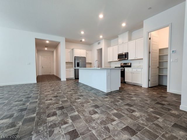 684 Sunray Park Street, Henderson, NV 89011