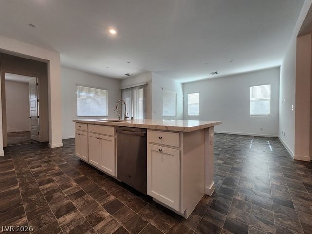 684 Sunray Park Street, Henderson, NV 89011