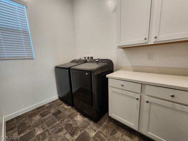 684 Sunray Park Street, Henderson, NV 89011