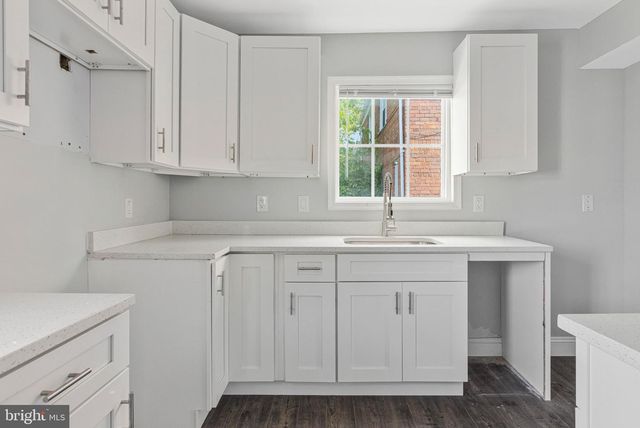 5532 C ST SE, Washington, DC 20019
