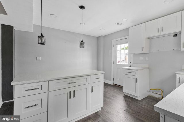 5532 C ST SE, Washington, DC 20019