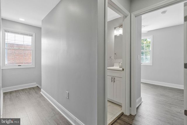 5532 C ST SE, Washington, DC 20019