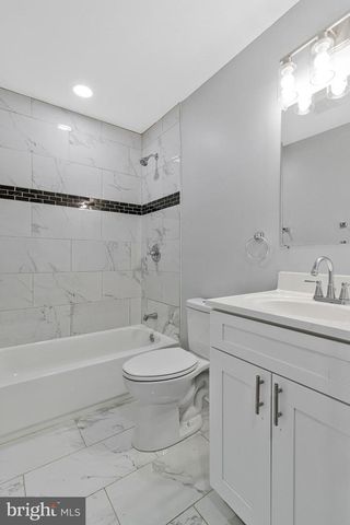 5532 C ST SE, Washington, DC 20019