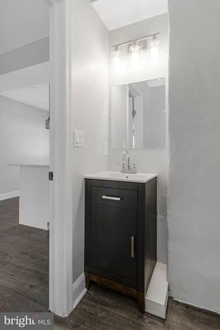 5532 C ST SE, Washington, DC 20019
