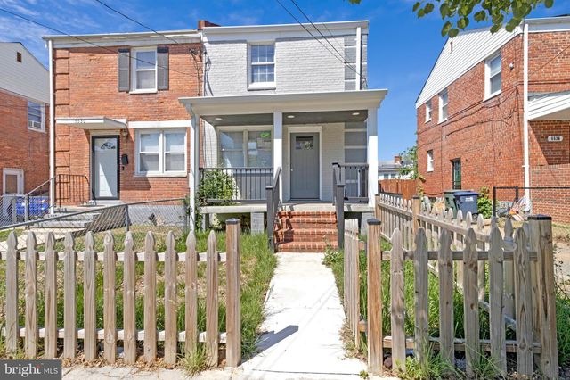 5532 C ST SE, Washington, DC 20019