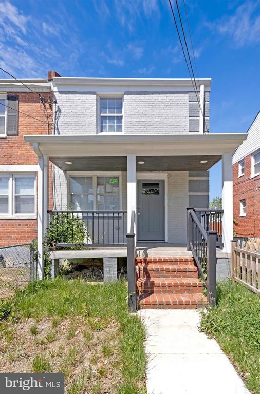 5532 C ST SE, Washington, DC 20019