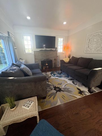 29164 Terrence Street, Livonia, MI 48154