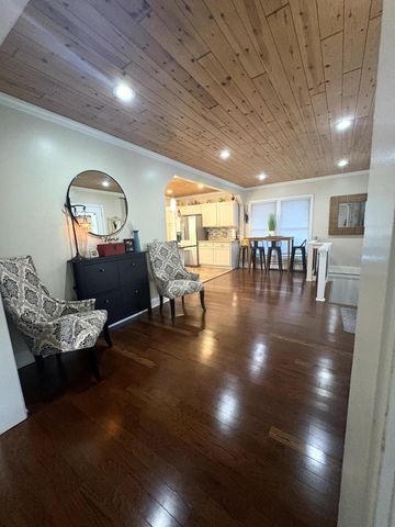 29164 Terrence Street, Livonia, MI 48154